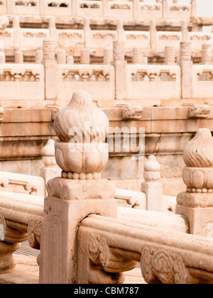 Fassaden und Dächer Details, Verbotene Stadt in Peking. Kaiserpalast in China. Stockfoto