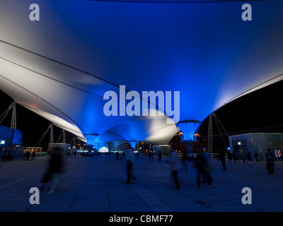 Außen die Expo-Achse auf der EXPO 2010 Shanghai, China. Stockfoto