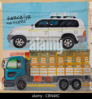 Werbung zwei Transportfahrzeuge auf A gezeichnet Wand Burao, Somaliland Stockfoto