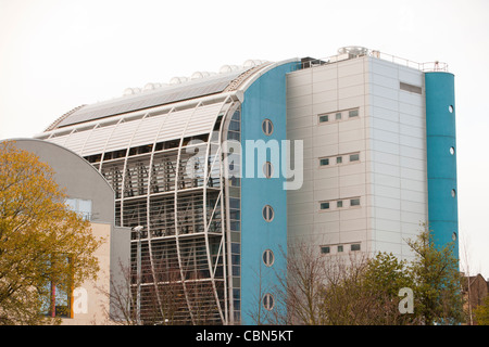 Das Devonshire-Gebäude an der Universität Newcastle, ein Büro gebaut, um die höchsten Umweltstandards des Tages. Stockfoto