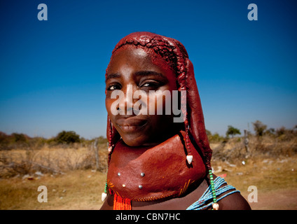 Miss Twenmona, ein Mädchen aus dem Mumuhuila Stamm, Hale Dorf, Angola Stockfoto