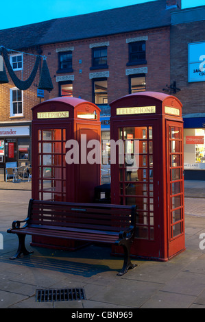 Traditionelle rote Telefon-Boxen,-upon-Avon, England, UK Stockfoto