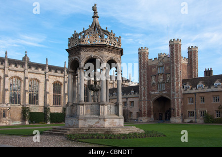 Der Great Court Trinity College Cambridge England. Stockfoto
