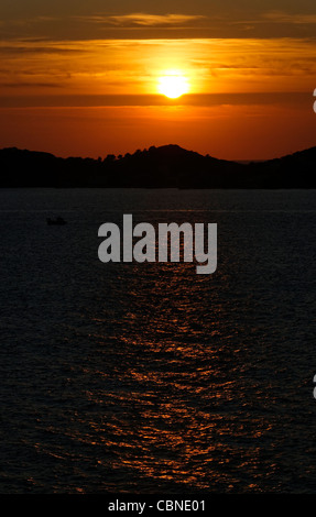 Sonnenuntergang über Telendos Griechenland Stockfoto