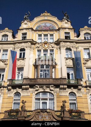 Prag: Jugendstil-Gebäude Stockfoto