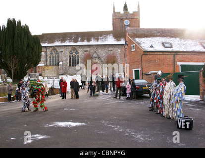 Odiham Mummers Boxing Day Leistung, Odiham, Hampshire, England Stockfoto