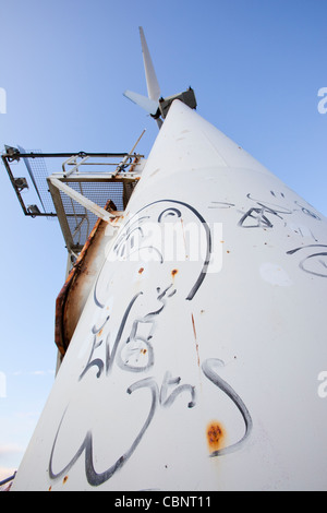 Eine Windturbine in Blyth in Northumberland, England. Stockfoto