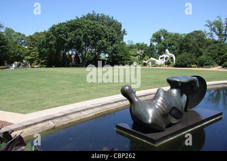 Drei Henry Moore Skulpturen im Atlanta Botanical Garden Stockfoto