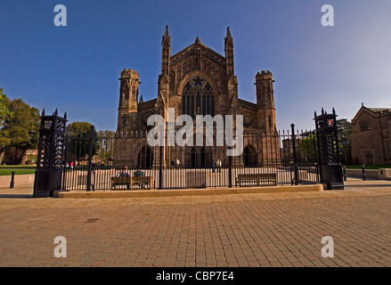 Hereford Kathedrale St. Mary the Virgin und St. Ethelbert der König gewidmet. Der neue Look Westfassade Stockfoto