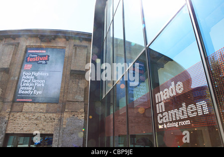 Camden Roundhouse, trendige darstellende Kunst Veranstaltungsort in Chalk Farm, Nord-London, UK Stockfoto