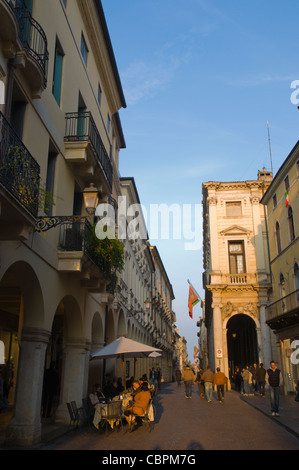 Corso Palladio wichtigsten Fußgängerzone Straße Vicenza Veneto Region Nord Italien Europa Stockfoto