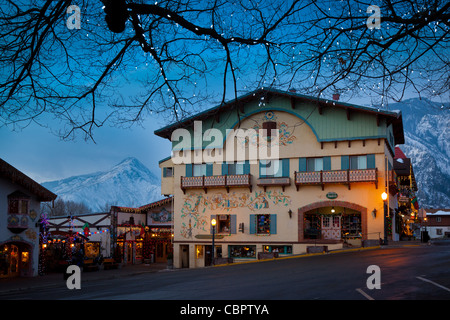 Weihnachtsbeleuchtung in der westlichen Washington Leavenworth Stockfoto