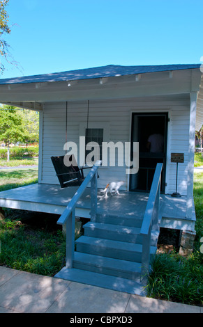 Berühmte Rock King Elvis Presley Geburtshaus in Tupelo Mississippi auf Elvis Presley Fahrt nach Hause Veranda Stockfoto