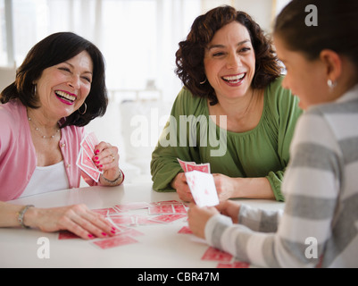 Großmutter, Mutter und Tochter Spielkarten Stockfoto