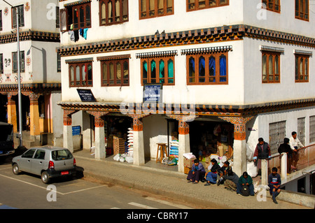 Geschäftshaus im Zentrum von Thimphu, Bhutan Stockfoto