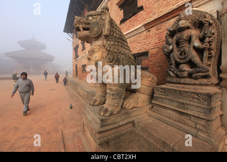 Am frühen Morgen auf dem Durbar Square in Bhaktapur, Kathmandu Stockfoto