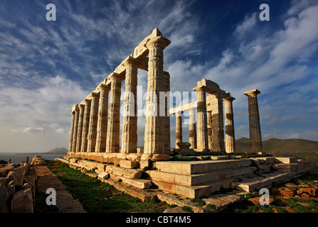 Der Tempel des Poseidon (alten Gott des Meeres, nach der klassischen griechischen Mythologie) am Kap Sounion Stockfoto