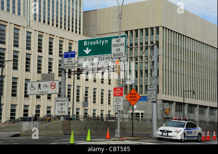 Blick auf Eintritt in Brooklyn Bridge Promenade Weg Cycleway Zugang zur Brooklyn Bridge, Tillary Street, Brooklyn, New York Stockfoto