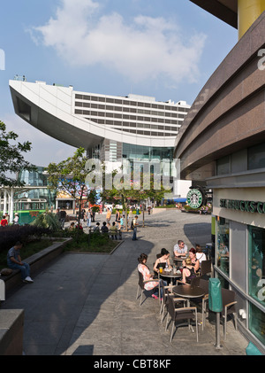 dh Peak Tower Tram Terminal VICTORIA PEAK HONG KONG Tourist außerhalb Starbucks Cafe Gebäude Cafés asien im Freien Stockfoto