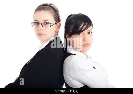 Porträt von zwei erfolgreiche Geschäftsfrauen, isoliert auf weißem Hintergrund. Stockfoto