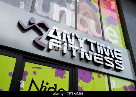 Jeder Zeit Fitness-Studio, London, England Stockfoto