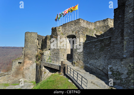 Eingangstor der Ruine der mittelalterlichen Burg in La Roche-En-Ardenne, Ardennen, Belgien Stockfoto