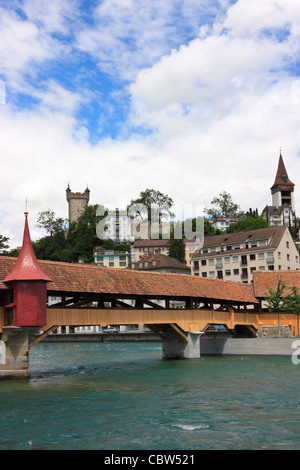 Spreuer Brücke über den Fluss Reuss, Luzern, Schweiz Stockfoto