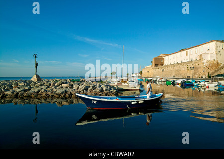 Meze, Teich von Thau, Herault, Languedoc-Roussillon, Frankreich Stockfoto