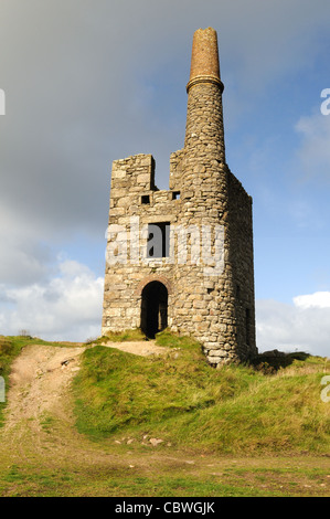 Greenburrow Pumpen Motor Haus Ding Dong mir eines der ältesten Bergbau Standorte in Cornwall England UK GB Stockfoto