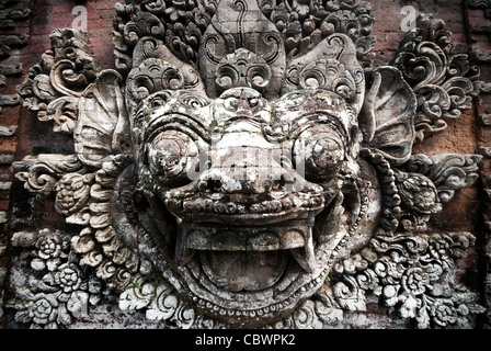 Traditionelle balinesische Stone Carving Tempel Skulptur. Stockfoto