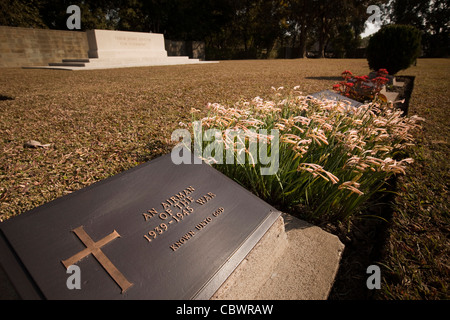 Indien, Manipur, Imphal, Commonwealth War Graves Kommission WW2 Cemetery, Grab des unbekannten RAF-Flieger Stockfoto