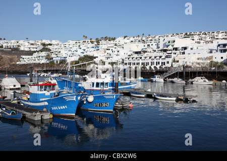 Angelboote/Fischerboote in Puerto del Carmen, Lanzarote, Spanien Stockfoto