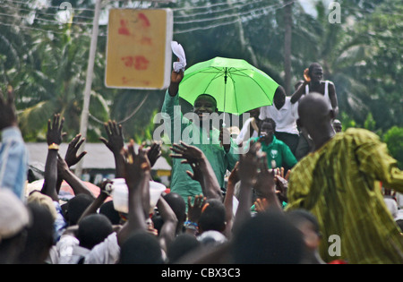 Julius Maada Bio, Präsidentschaftskandidat für die Volkspartei Sierra Leone bei einer Kundgebung in Bo, Sierra Leone Stockfoto