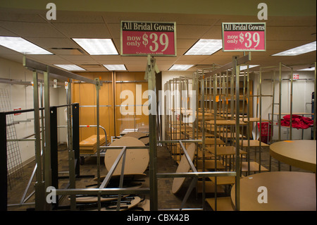 Räumungsverkauf bei der Filene Keller lagern am Union Square in New York Stockfoto