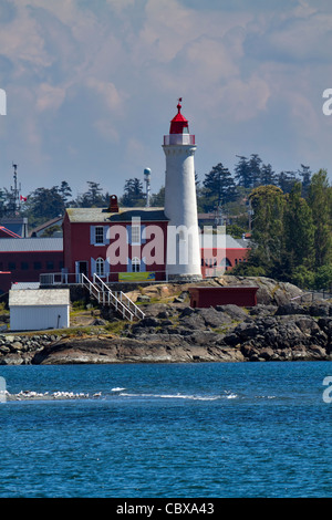 Fisgard Leuchtturm, Fort Rodd, Esquimalt, Victoria, Kanada. Erbaut im Jahre 1860 Stockfoto