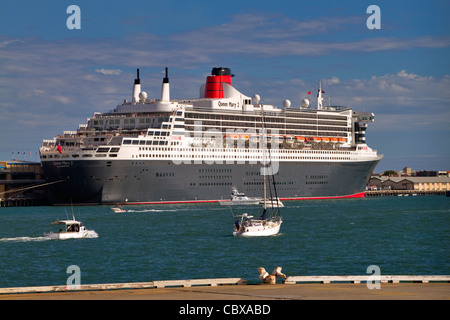 Queen Mary 2 angedockt in Fremantle, Western Australia Stockfoto