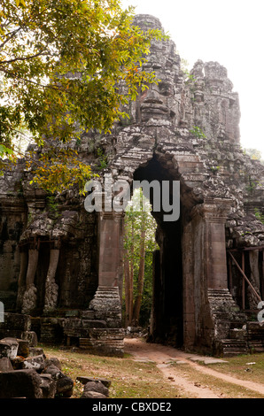 Angkor Thom Osttor von der westlichen Seite, Kambodscha Stockfoto