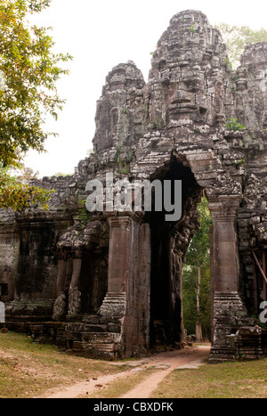 Angkor Thom Osttor von der westlichen Seite, Kambodscha Stockfoto