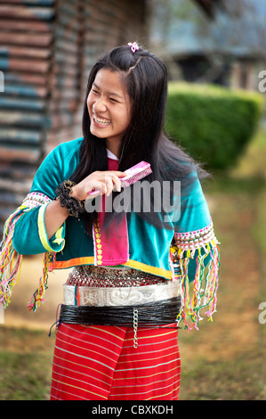 Hübsche junge Palong Hügel Stamm Frau in Nord-Thailand, Asien. Stockfoto