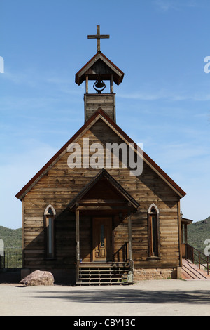 Kirche auf dem Berg bei Goldfield Ghost Town in Arizona Stockfoto