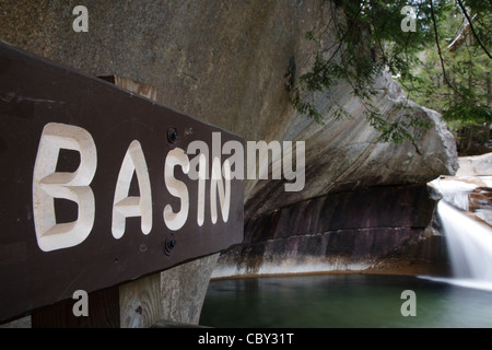 Franconia Notch State Park - The Basin Bildfläche entlang der Pemigewasset River in Lincoln, New Hampshire, USA Stockfoto