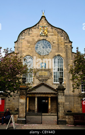 Canongate Kirk Kirche, die Königin besucht einen Dienst in dieser Kirche als bei Holrood House Edinburgh, Schottland Stockfoto