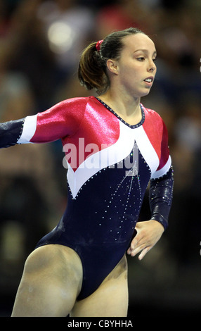 Turnerin Elizabeth Beth Tweddle führt am Boden bei den 2011 britische künstlerische Gymnastik-Meisterschaften in Liverpool, England Stockfoto