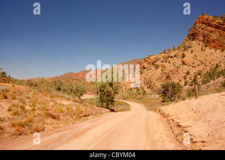 Robuste Brachina Gorge im Flinders Ranges National Park in Süd-Australien outback Stockfoto