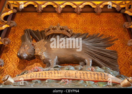 GEKRÖNT, STACHELSCHWEIN, SYMBOL FÜR KÖNIG LOUIS XII, SALON IM CHATEAU DE CHAUMONT-SUR-LOIRE, LOIR-ET-CHER (41), FRANKREICH Stockfoto