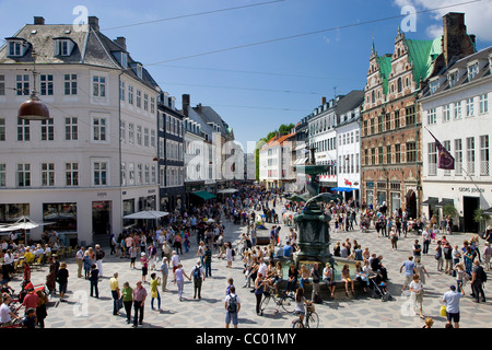 Blick auf Amager Square einen Teil der Fußgängerzone Strøget in Kopenhagen Stockfoto