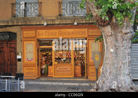 KONDITOREI "LA CURE GOURMANDE", SHOP DEKORIERT IN EINEM ALTMODISCHEN STIL, AIX-EN-PROVENCE, BOUCHES-DU-RHÔNE (13), FRANKREICH Stockfoto