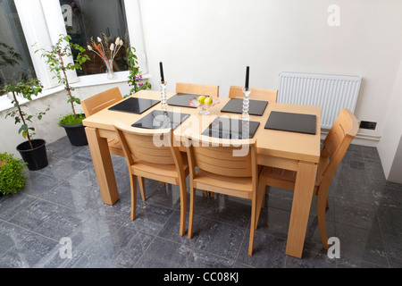 Esstisch im Vereinigten Königreich Stockfoto