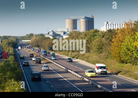 A14 zweispurigen Straße in Bury St Edmunds, Suffolk, UK Stockfoto