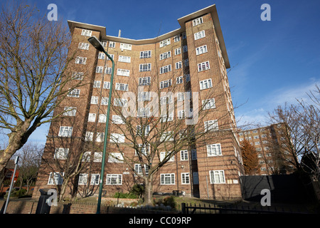 1930er Jahren baute Block von Wohnungen Wohnungen im nw2 Cricklewood Nord London London England UK United kingdom Stockfoto